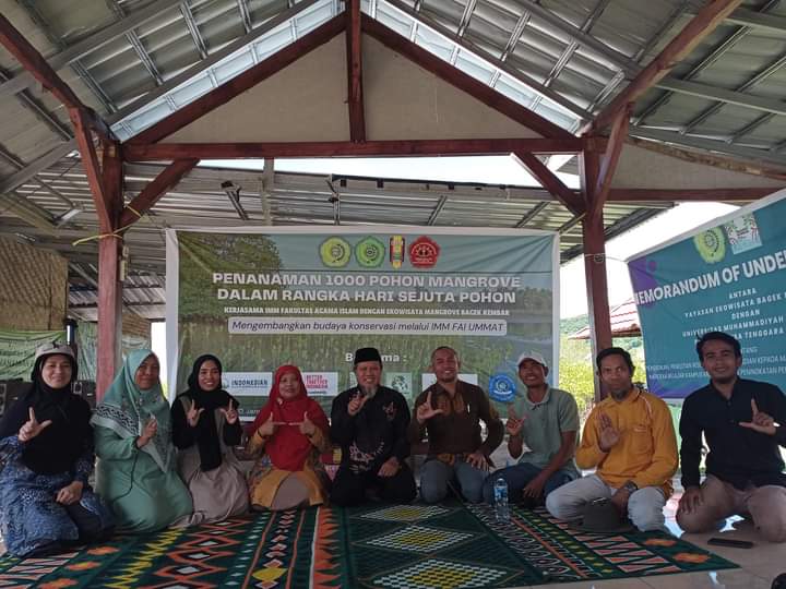 Penandatanganan MoU dan Pananaman 1000 Pohon Mangrove di Sekotong Tengah Kabupaten Lombok Barat